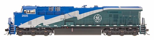 HO Scale InterMountain 49706S-01 ES44AC GE Demonstrator #2005 w/DCC Sound NIB - Picture 5 of 12