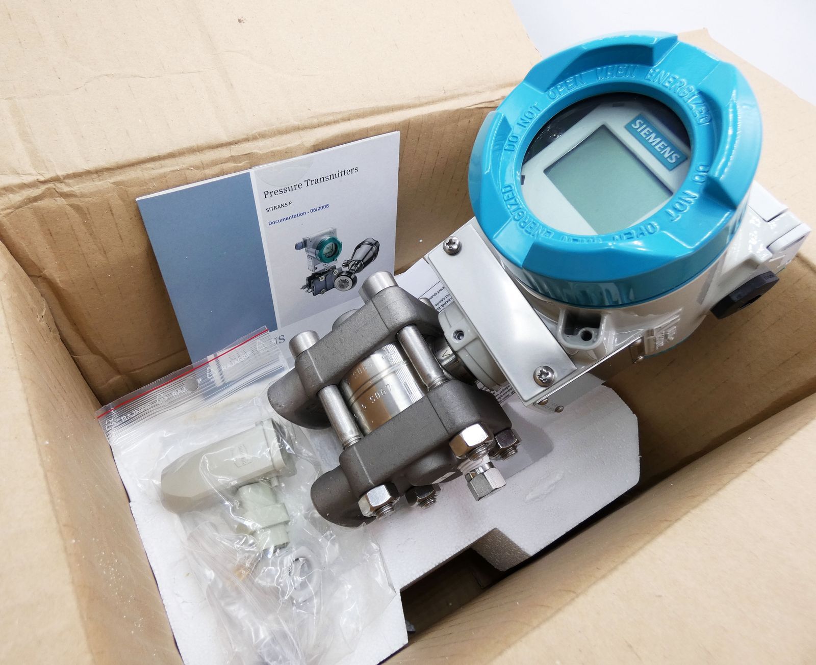Siemens SITRANS P 7MF4433-1BA42-1AD6-Z Differential Pressure Transducer -Unused/Original Packaging-