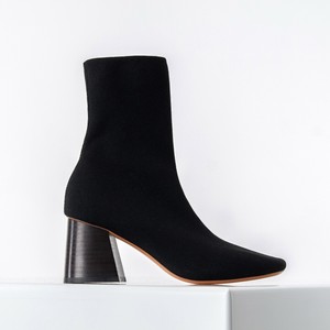 predator shoes white