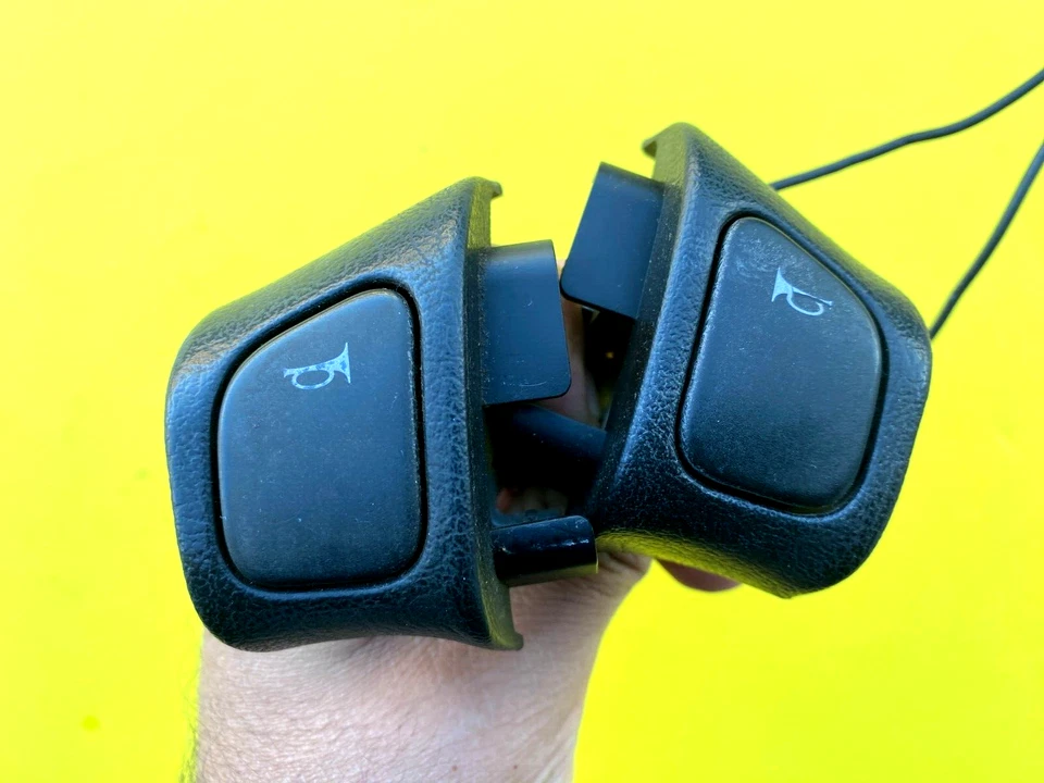 ISUZU TROOPER 1998-02 VOLANTE BOCINA BOTONES INTERRUPTOR MONTAJE OEM 8971552520 Foto 2 de 4