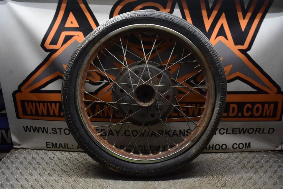 EF2 FRONT WHEEL RIM RUST SPOKES 19 80 TRIUMPH T140 T BONNEVILLE 750 BSA A65 - Image 2 of 4