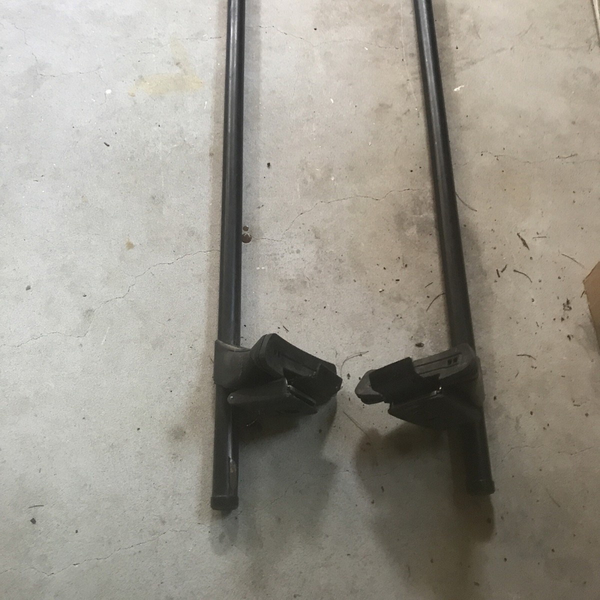 Yakima RoundBars for Roof Rack Systems 58