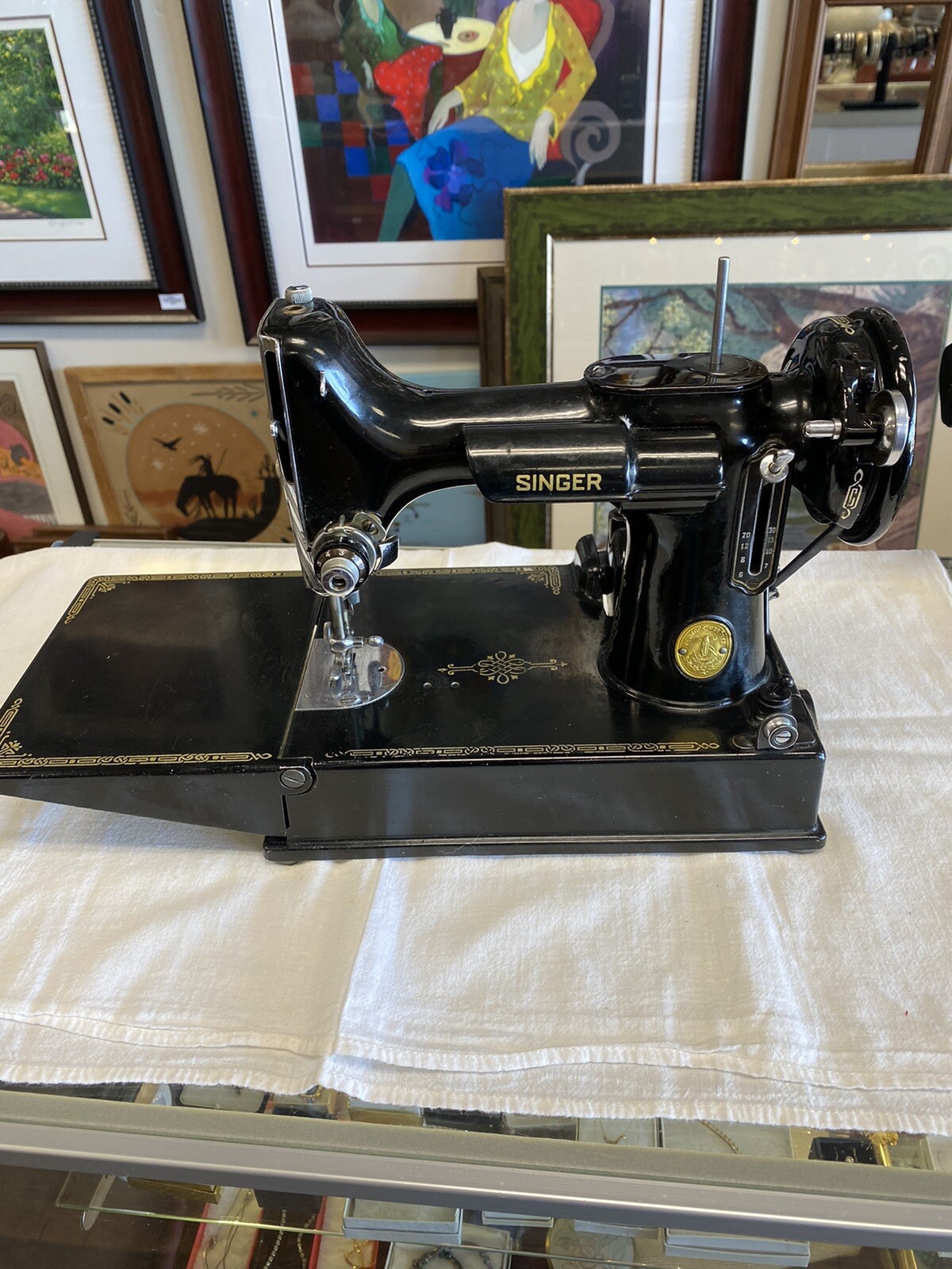 VINTAGE 1950 SINGER FEATHERWEIGHT CAT. 3120 SEWING MACHINE CASE