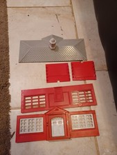 BACHMANN PLASTICVILLE  1608 100 SCHOOL HOUSE