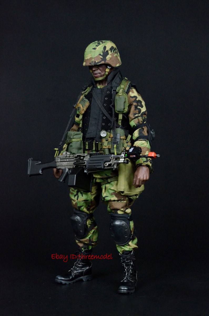 DAMTOYS DAM 1/6 78082 Gunnery Sergeaant Crews Marine Corps SAW