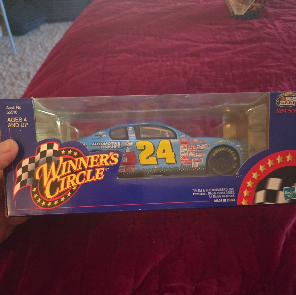 Jeff Gordon #24 Peanuts Monte Carlo escala 1:24 diecast 2000 Winners Circle nuevo en caja Foto 3 de 4