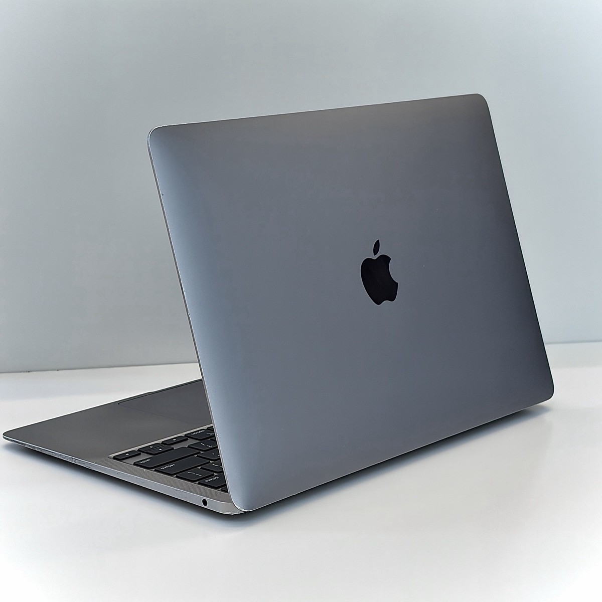 Apple MacBook Air - 13
