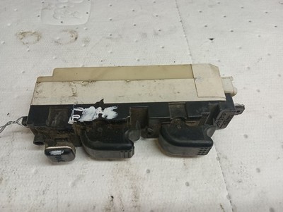2005 Isuzu NPR Left Driver Front Door Window Switches  (11567904