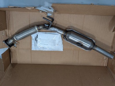 NEW Eastern Catalytic 41015 Direct Fit Catalytic Converter for 2011-2015 VWJetta