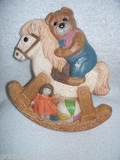 TEDDY BEAR ON ROCKING HORSE WALL PLAQUE HANGER FRANKIES DESIGNS 1986