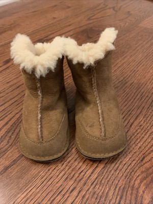 baby uggs size 4