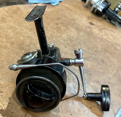 Vintage Berkley 420 • Spinning Fishing Reel • Made in USA & Japan