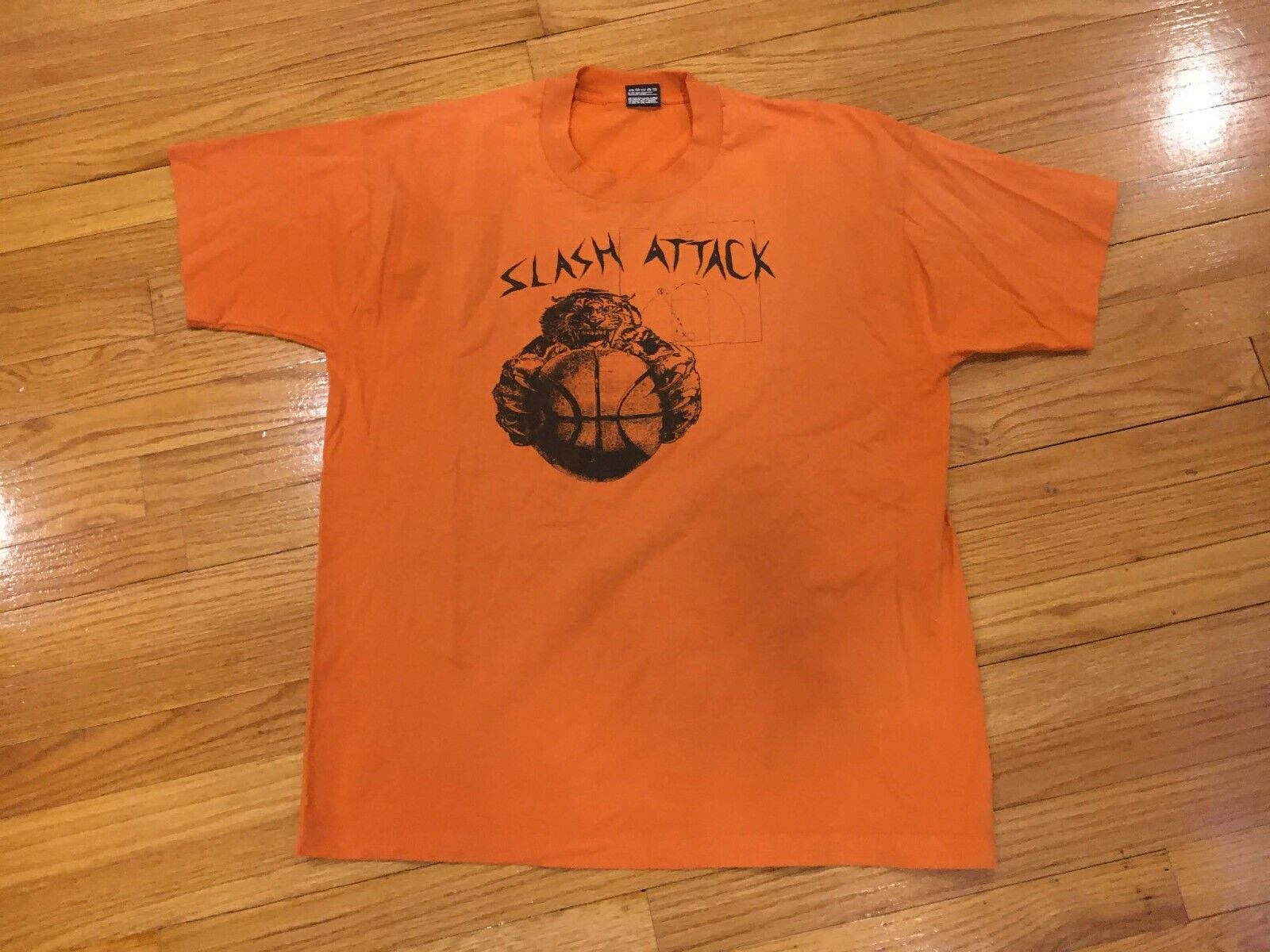 Vintage Fruit Of The Loom "Slash Attack" T-shirt … - image 1