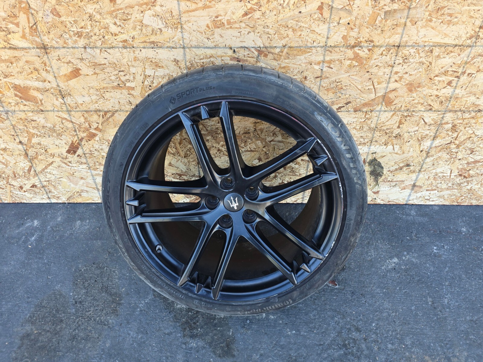 20" 20*10" REAR WHEEL AND TIRE ASSEMBLY 36k 08-19 MASERATI GRANTURISMO M145 #2
