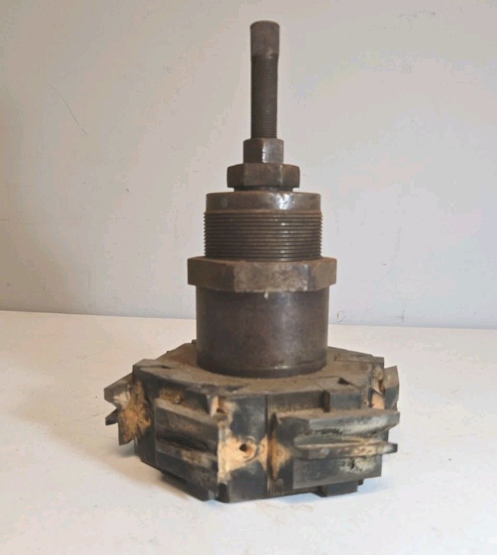 Vintage Commercial Moulder Head- #76