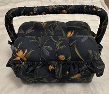 Vintage Wyściełane niebieskie pudełko do szycia z nitką - 11" X 8" Prezent dla dziecka