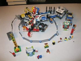 LEGO Creator Expert: Fairground Mixer (10244)