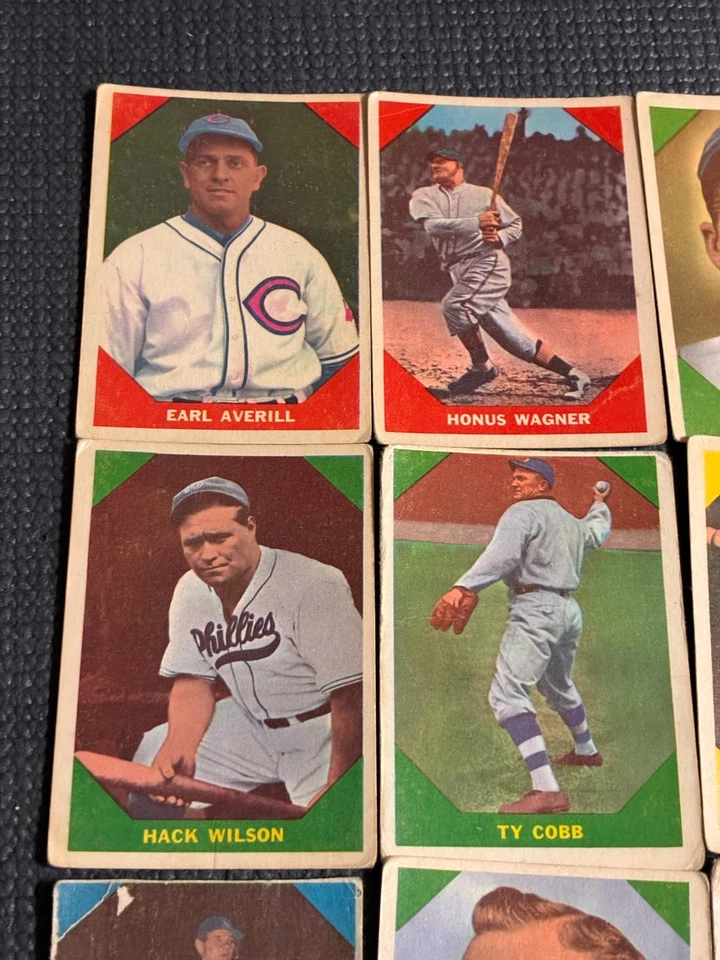 Lote de 11 tarjetas de béisbol Fleer 1960-Babe Ruth/Honus Wagner/Lou Gehrig/Ty Cobb-Poor Foto 2 de 4