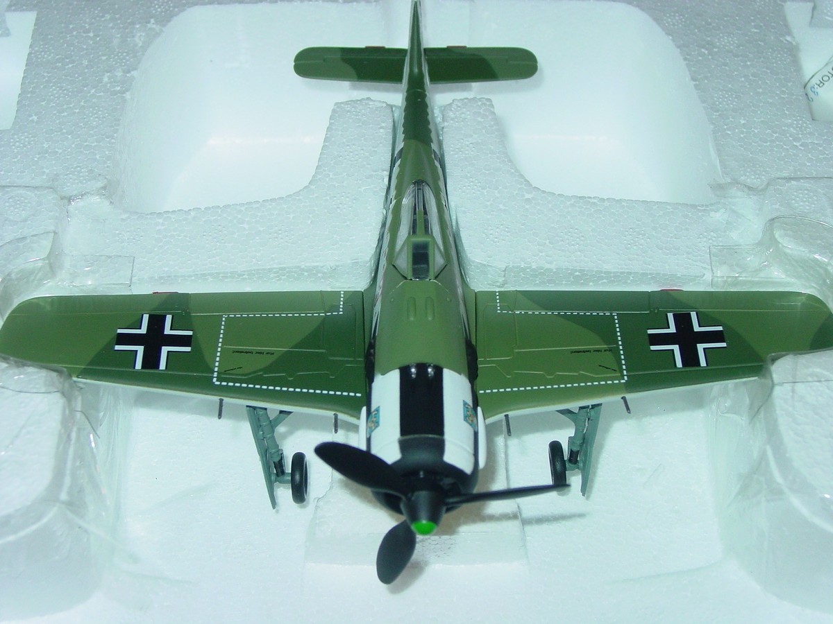 Franklin Mint Armour die-cast 1:48 FW-190 Luftwaffe 