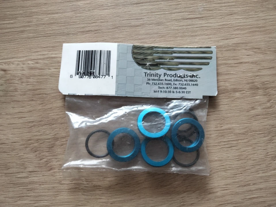 Trinity Traxxas Revo GTR Slash 4x4 Shock Adjuster Collars Blue Aluminium NIP - Image 2 of 2