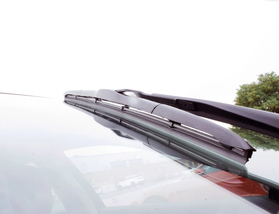 Se adapta al gancho híbrido limpiaparabrisas delantero Toyota Yaris 2011 - 2019 28" 700 mm Foto 4 de 4