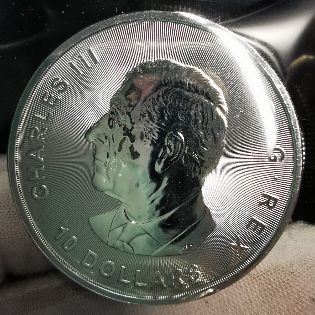 アンビリカル Buy 2025 2 oz Canadian Silver Bull and Bear Coin (BU