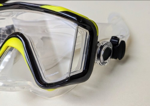 Scubapro Crystal Vu W/ Purge Panoramic Mask - Picture 2 of 3