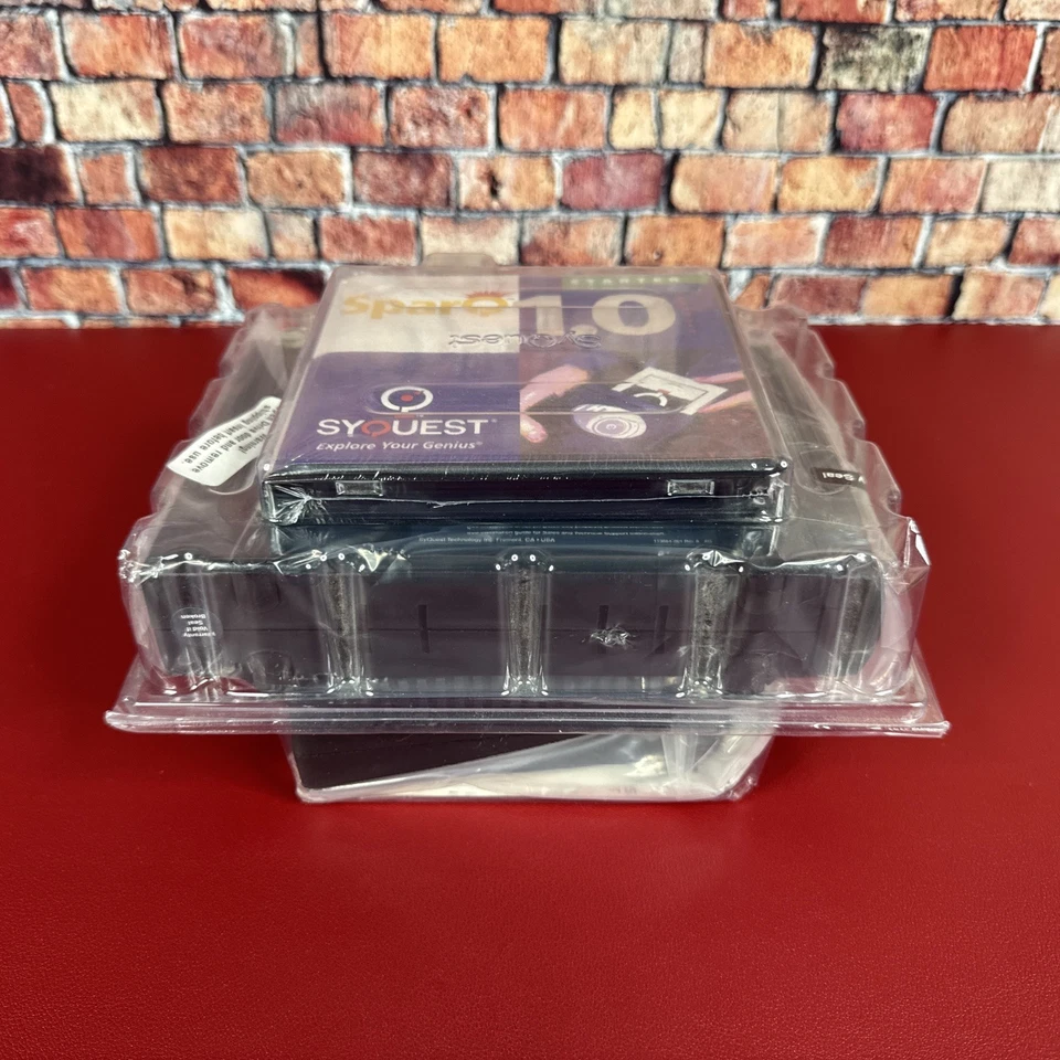 SyQuest SparQ 1.0 GB Drive External Parallel Port Cartridge - Image 2 of 4