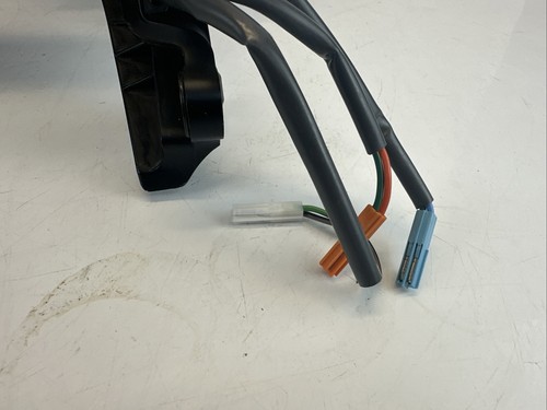 Honda CBR 1000RR7 Rear Tail Light Turn Signal Assembly - Picture 7 of 13