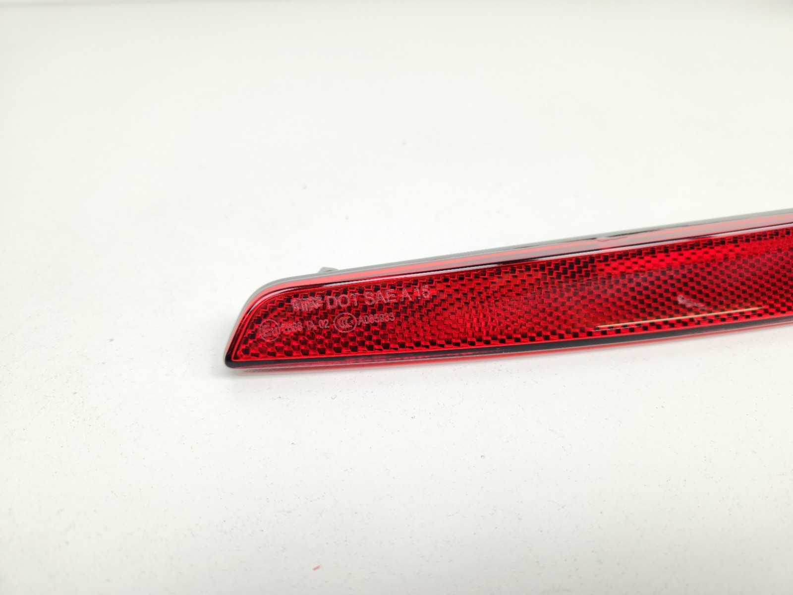 2015-2017 MCLAREN 675LT REAR LEFT BUMPER REFLECTOR 13A3750CP OEM 