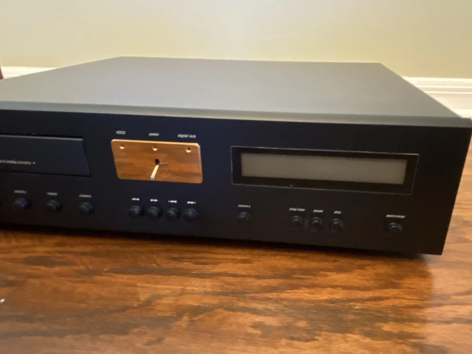 Adcom GCD-750 CD Player/DAC Nice Condition - Image 3 of 4