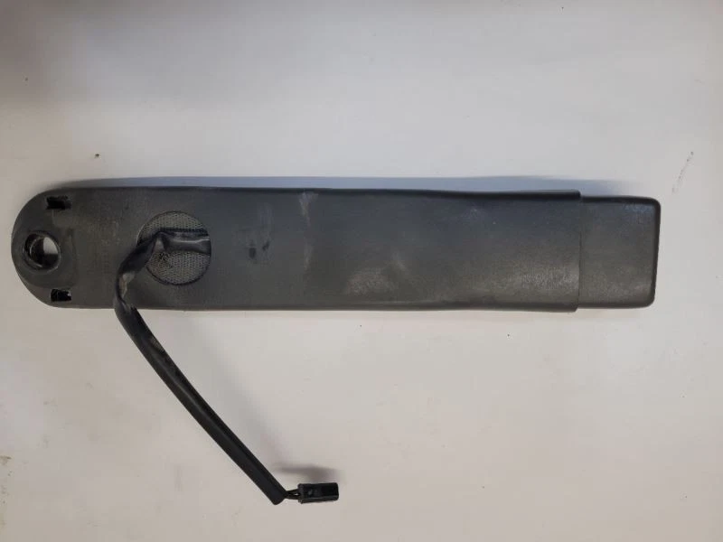 2003-07 GMC SIERRA 1500 PICKUP RH RIGHT FRONT PASSENGER SEAT BELT BUCKLE Foto 4 de 4