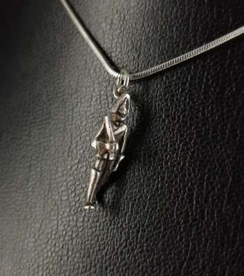 Charms Anhänger Silber 925 königlicher Gardesoldat - Schutz & Ordnung Vintage