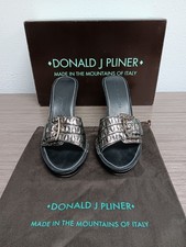 Donald J Pliner Women's Sandals Size 6.5 Cally - 9079 Black/ Silver Metall Gator