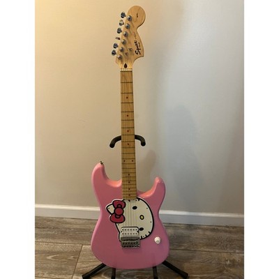 2005 Squire Fender Hello Kitty Sanrio Stratocaster Electric Guitar