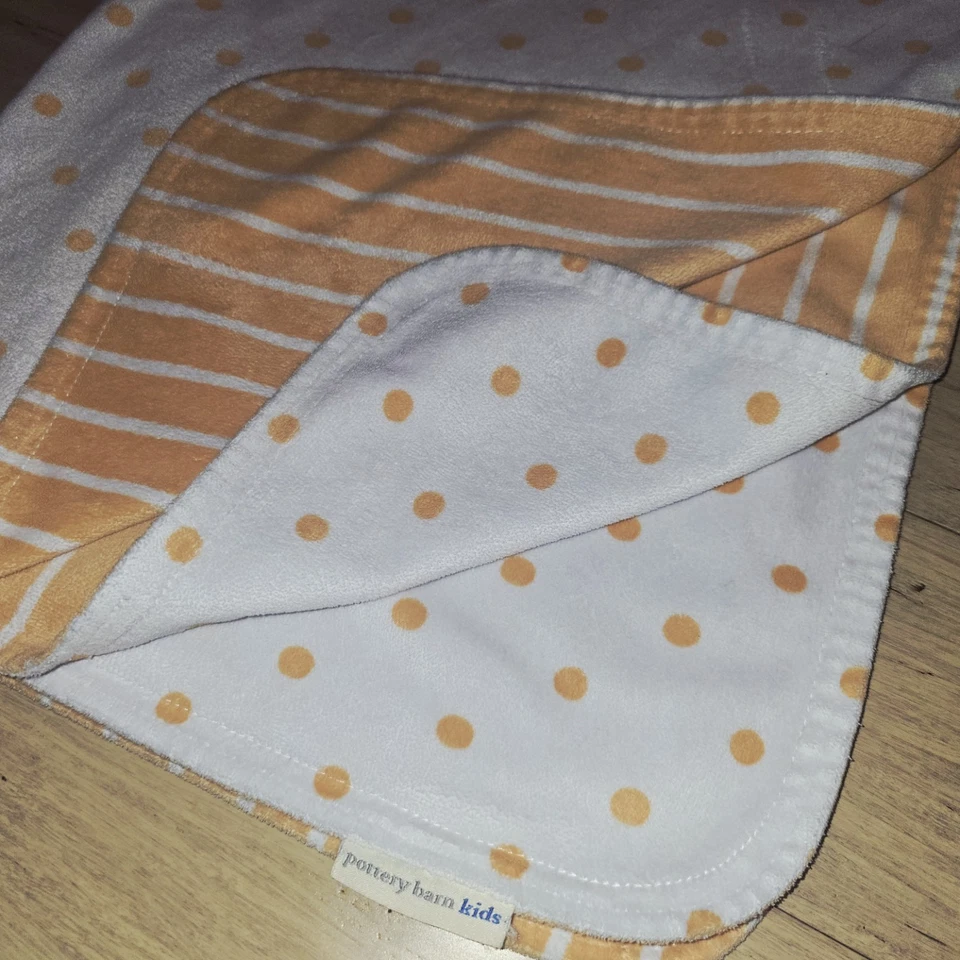 Двустороннее детское одеяло Pottery Barn Kids в горошек в полоску оранжевое и белое - Изображение 3 из 4