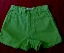 Vintage NOT GUILTY Not just jean Women's green shorts size 9/10 Made in USA