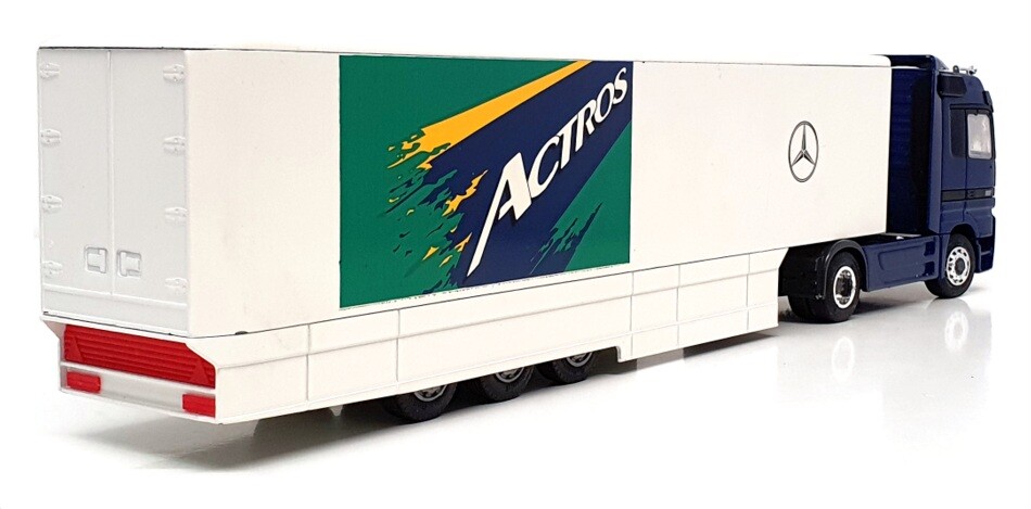 Mercedes Benz Actros 1/43スケール NZG 1/43 Scale B6 600 0199 - Mercedes Benz Actros Truck