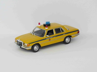 Die cast 1//43 Modellino Auto Polizia Police Volvo 240 Sweden