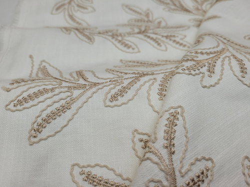 John Lewis Fabric Acanthus Marshmallow 3.5m RRP £122.50 - Picture 5 of 11