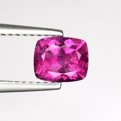 1.30Cts MARVELOUS NATURAL PINK TOURMALINE OVAL LOOSE GEMSTONES M273