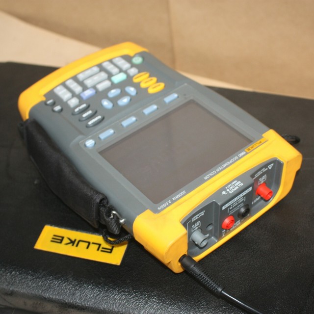 Fluke 199C Scopemeter Color Handheld Oscilloscope 200mhz 2.5gs/s for