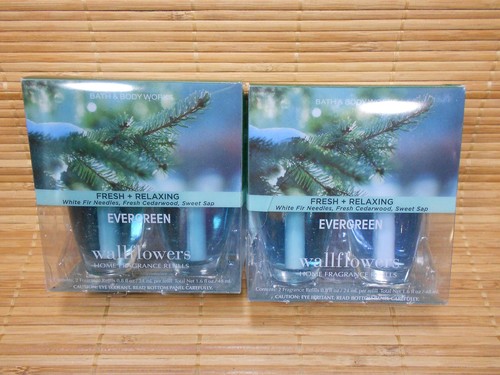 2x Bath & Body Works Evergreen Wallflowers Raumduft Nachfüllbirnen, 4 insgesamt