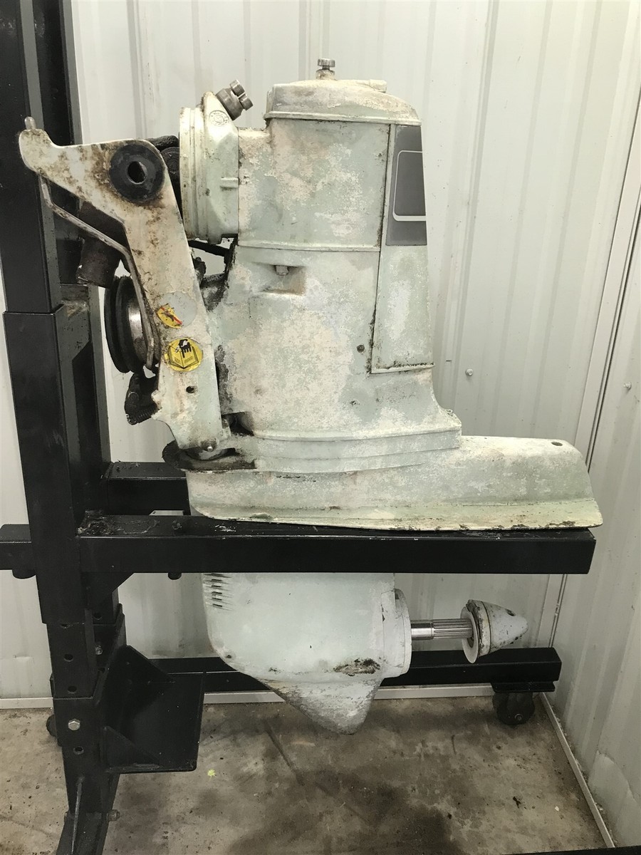 3868155 OMC Cobra Volvo Penta Complete Upper Outdrive 1.85:1