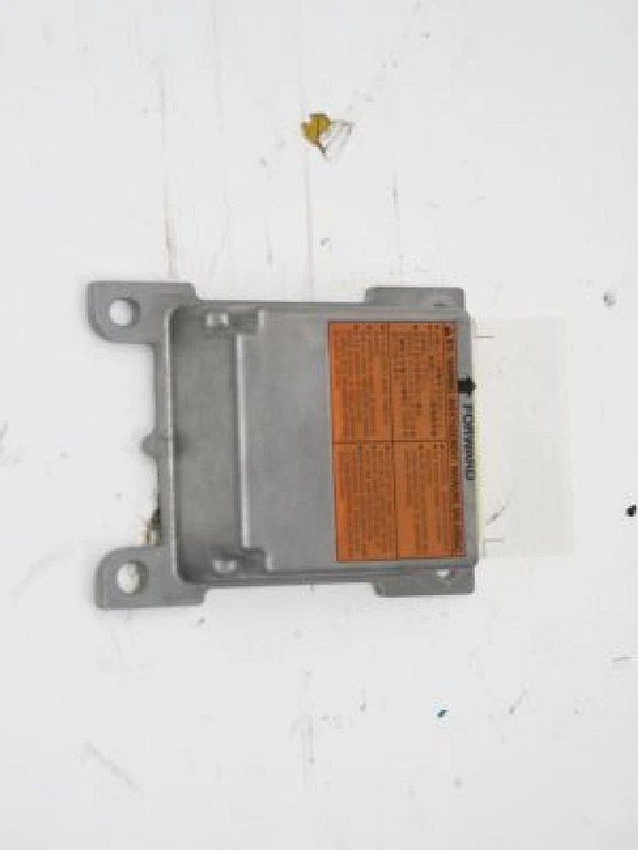 Unidad de control sensor de impacto Nissan MAXIMA A33 988204Y715 3.0 07-2001 Foto 3 de 3