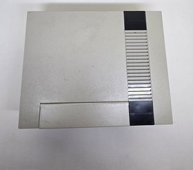 Console Nintendo Entertainment System NES con gioco doppio dribbling TESTATA