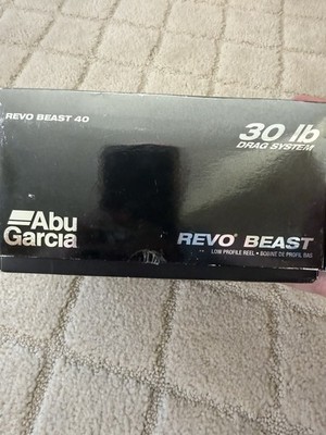 Abu Garcia REVO BEAST Baitcast Reel Power Gear 5.8:1 Model 40 Fishing Gear