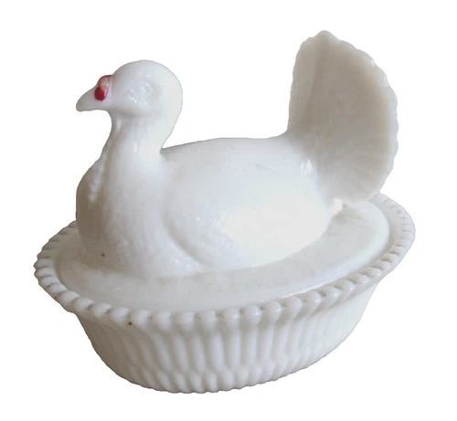 Vintage Milk Glass Turkey on a Nest Indiana Glass Co Candy Dish /Thanksgiving
