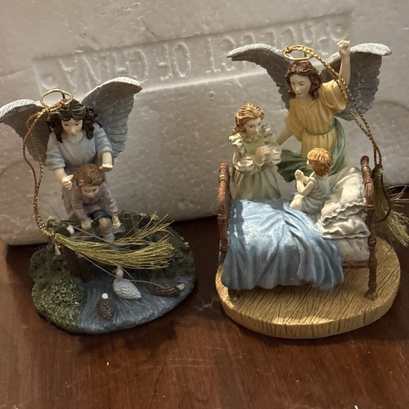 1998 Bradford Exchange Wings Of Love Set Of Two Resin Ornaments 