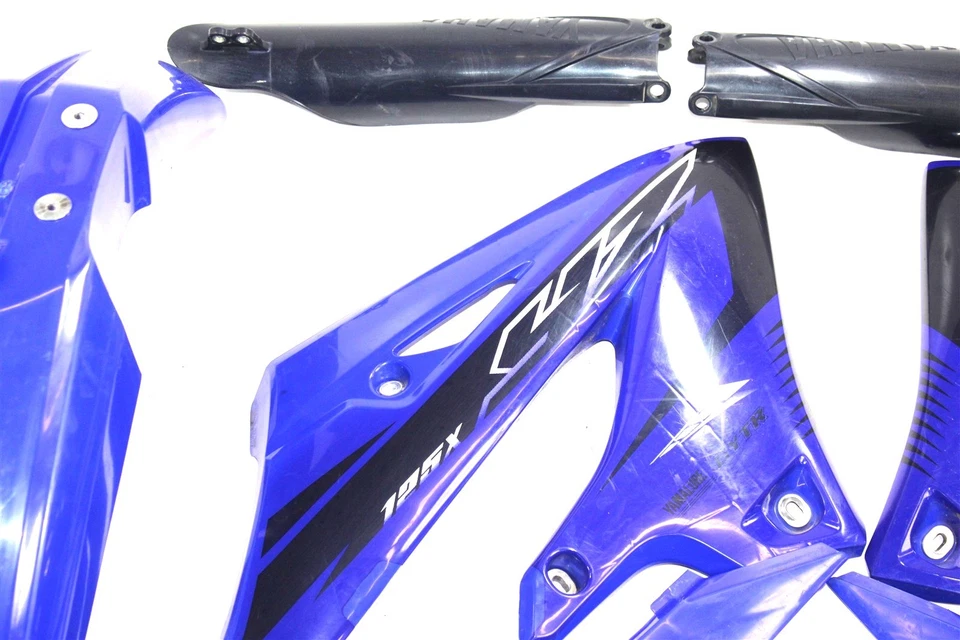 Guardabarros de plástico Yamaha YZ125X 2023 con gráficos OEM  Foto 2 de 4